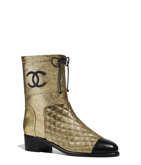 chanel stiefeletten 2022|Chanel short suits.